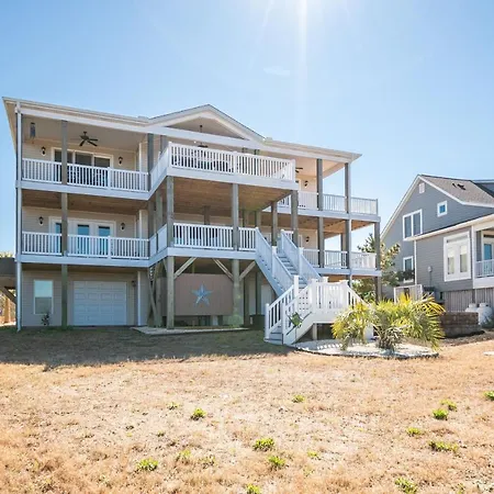 Kings Lynn Inn By Oak Island Accommodations